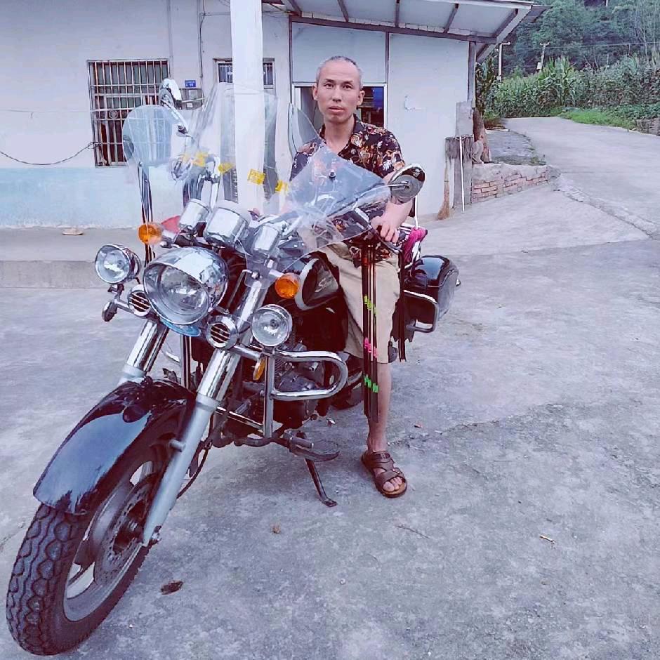 四川温氏集团有限公司！小袁