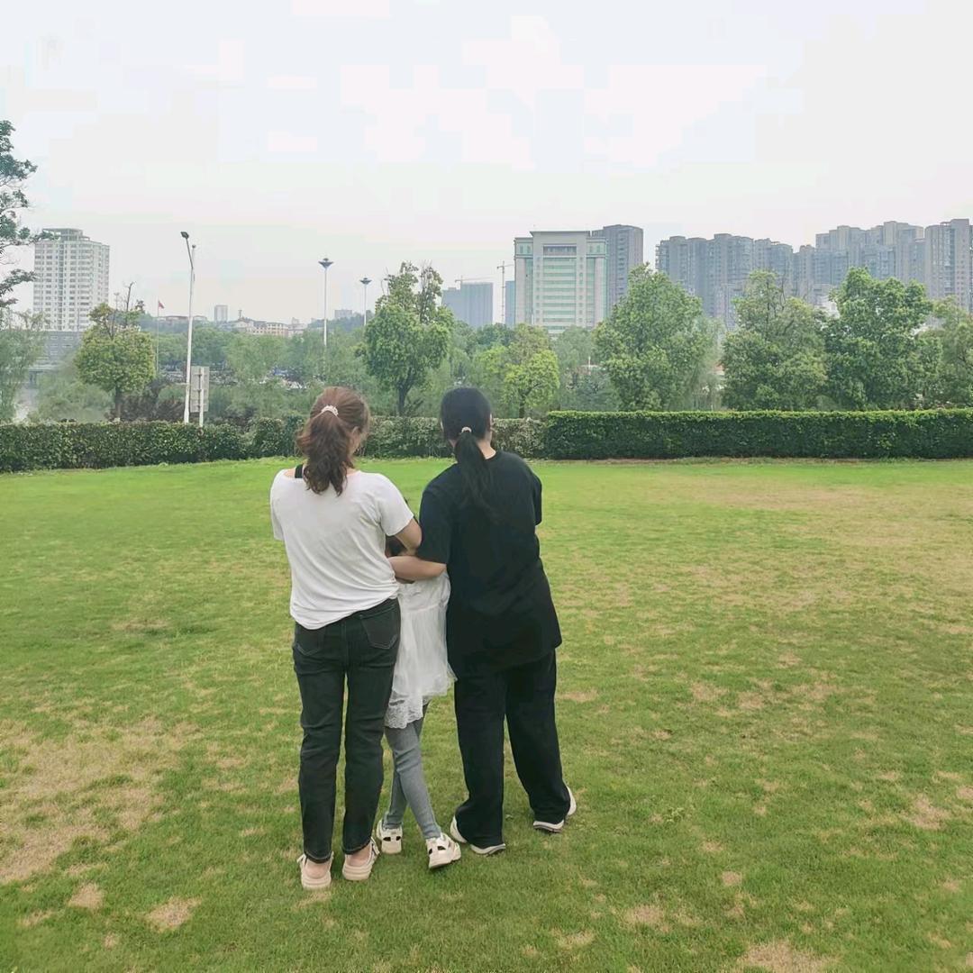 蕊施宝贝