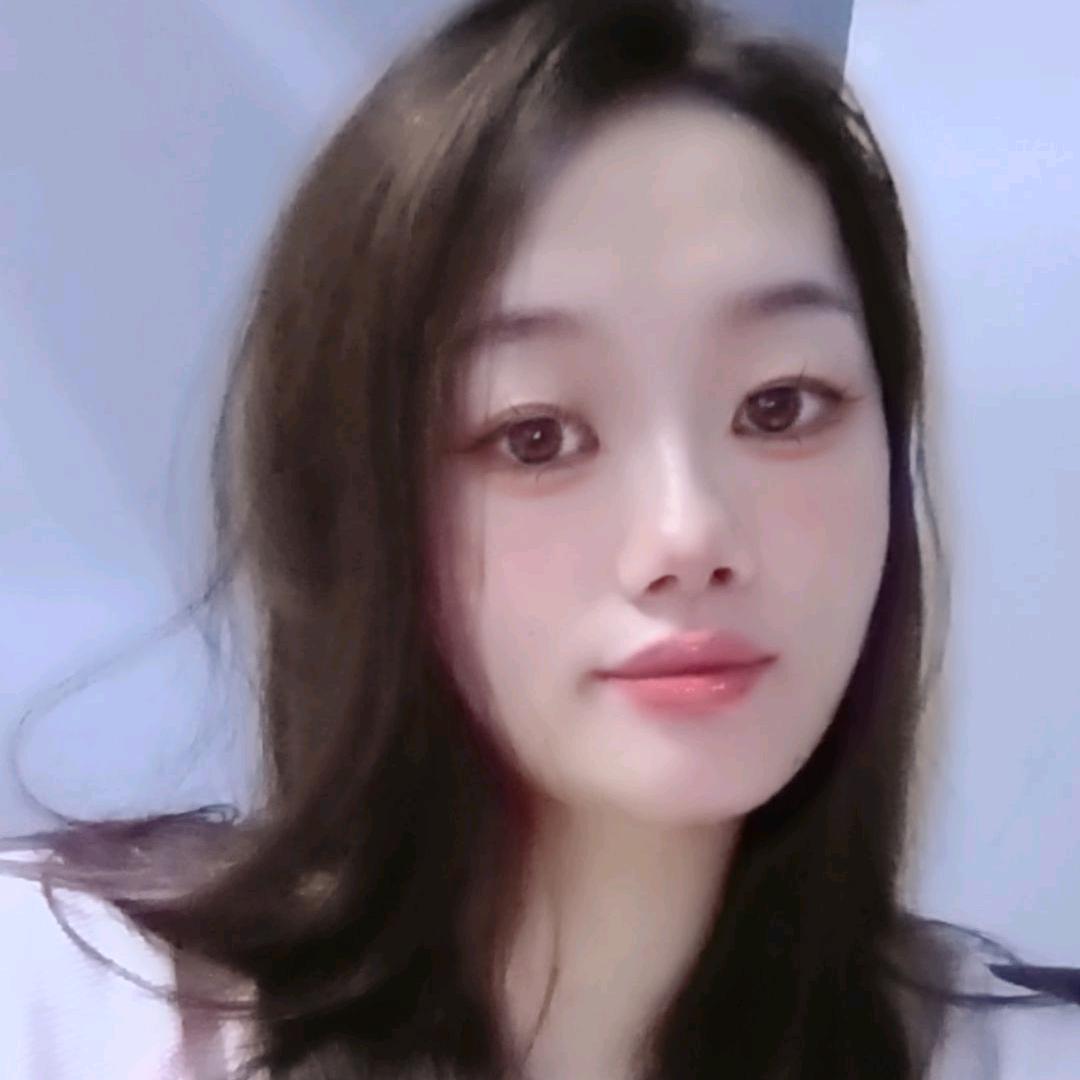 卫卫·吖