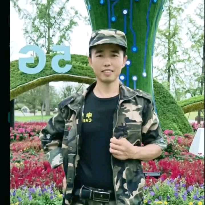 通道侗族小刚哥（橱窗有好物)