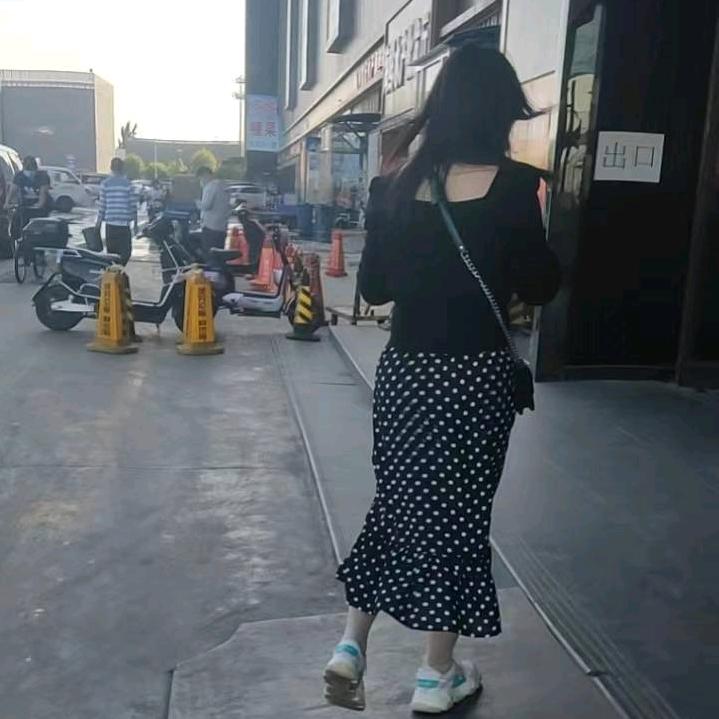 日出夕看海