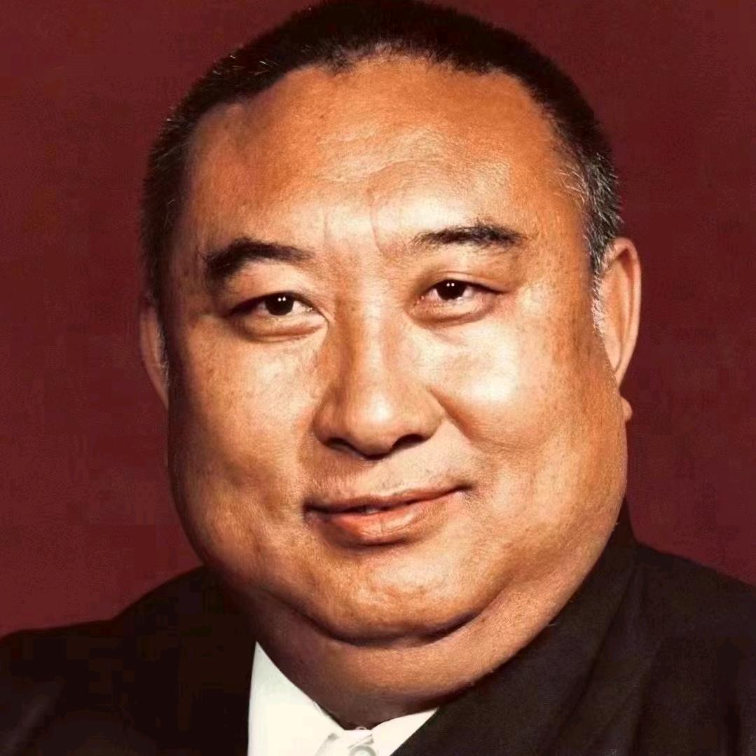 པཎ་ཆེན་རིན་པོ་ཆེ།