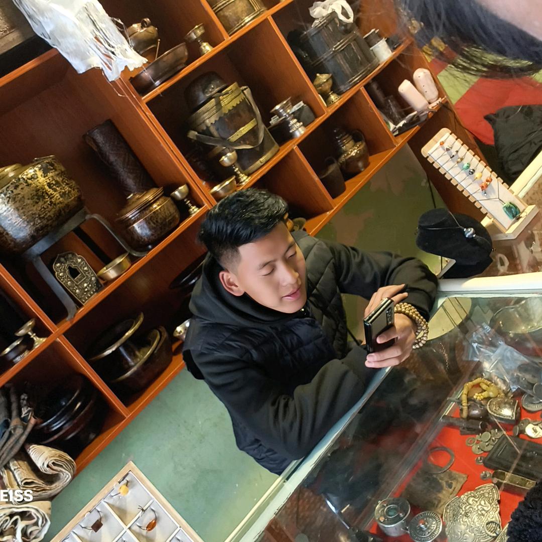 财宝古董店