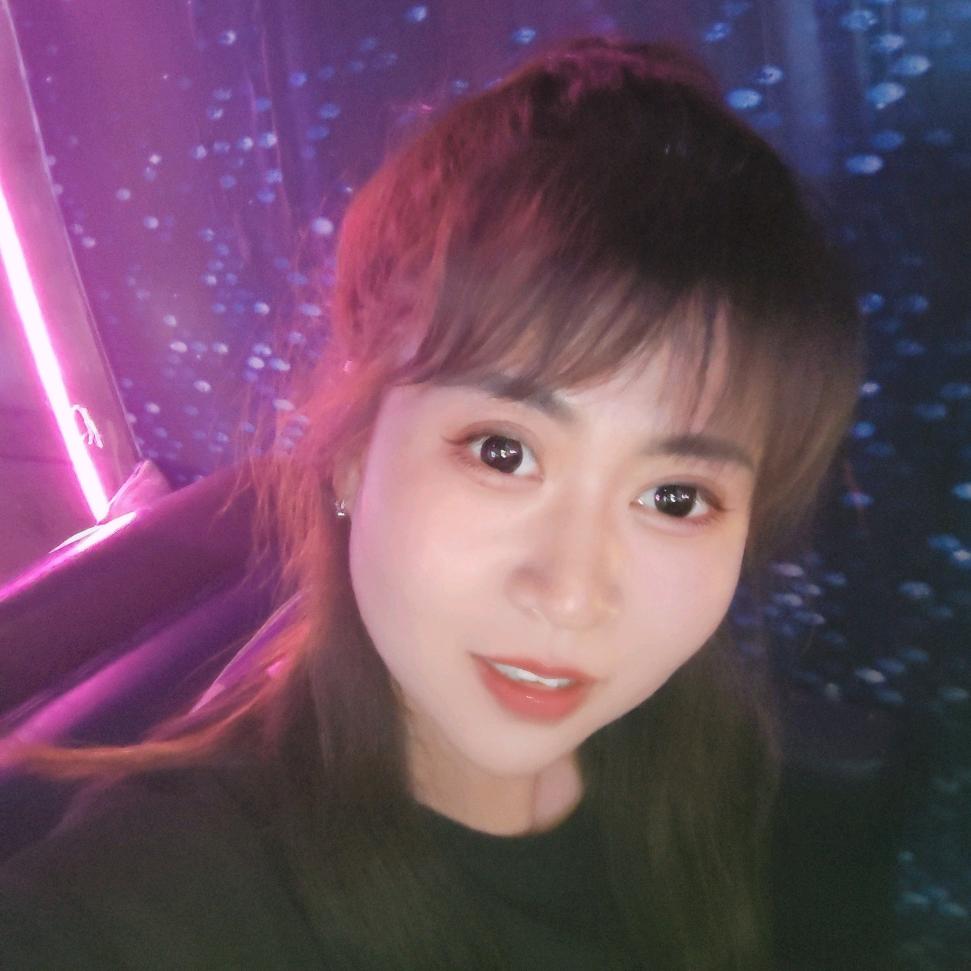 强颜欢笑٩(๑^o^๑)۶