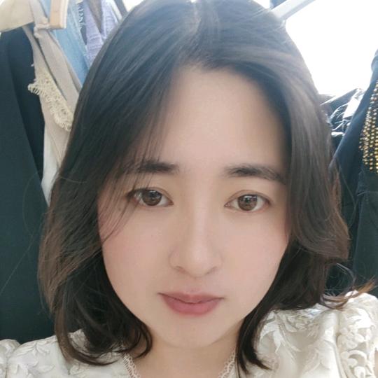 米朵，时尚女装，日照市太阳城市场二楼