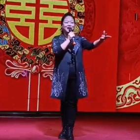 金钱宝宝《爱唱黎明》