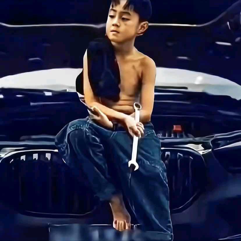 屋顶上的拾荒人