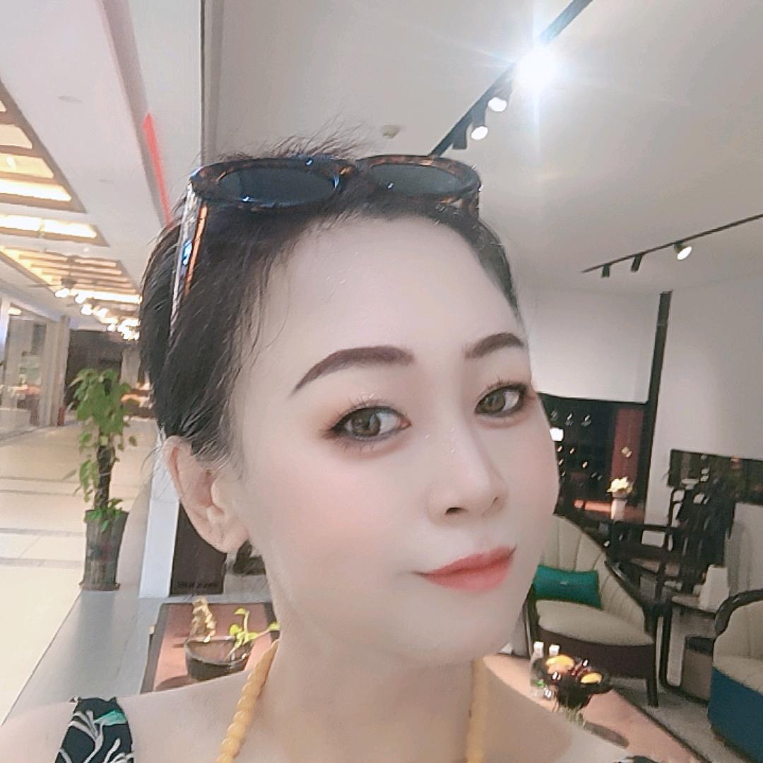 小九姐头像