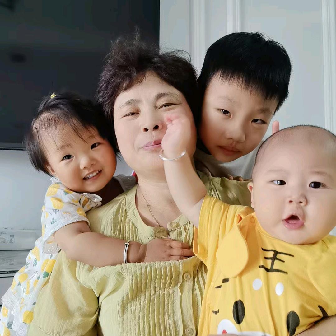 敏敏😊😊😊