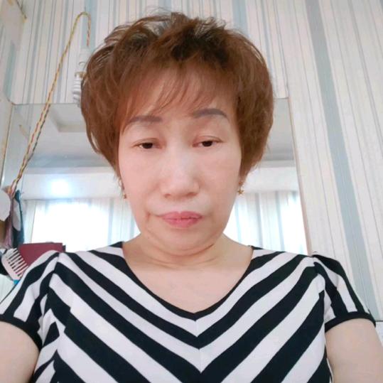 姐在这里等你，