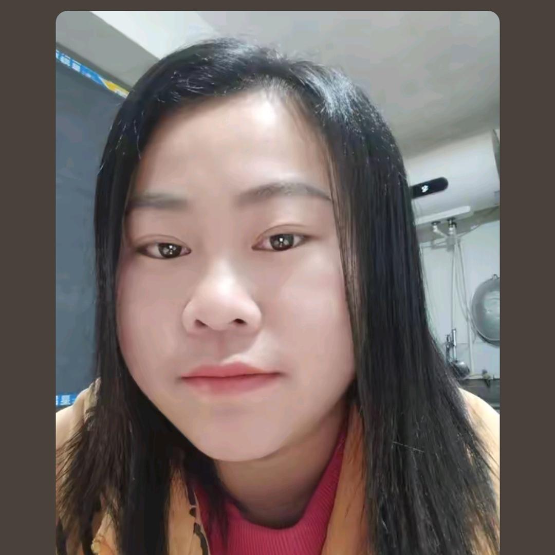 嗨😜😜😜😜😜😜丫头꧁᭄ ꧂