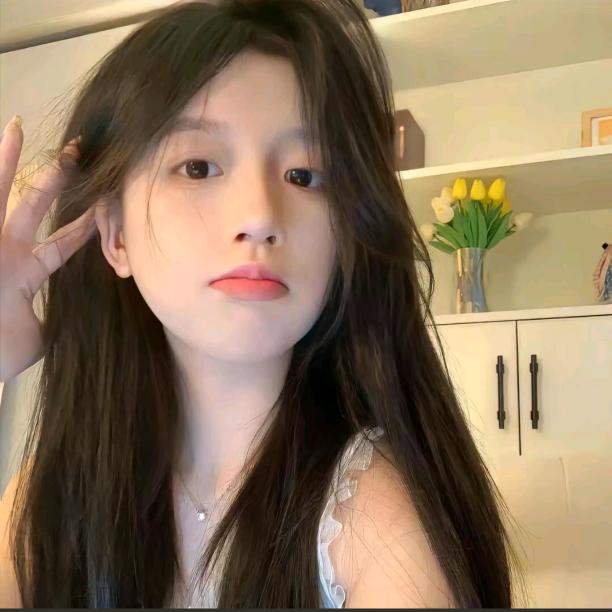 江月诗👀👀