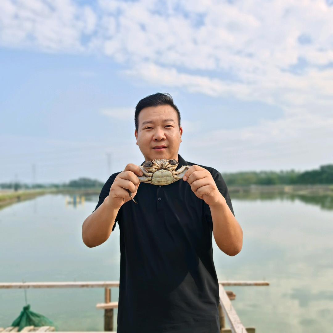 辉坤水产 大闸蟹