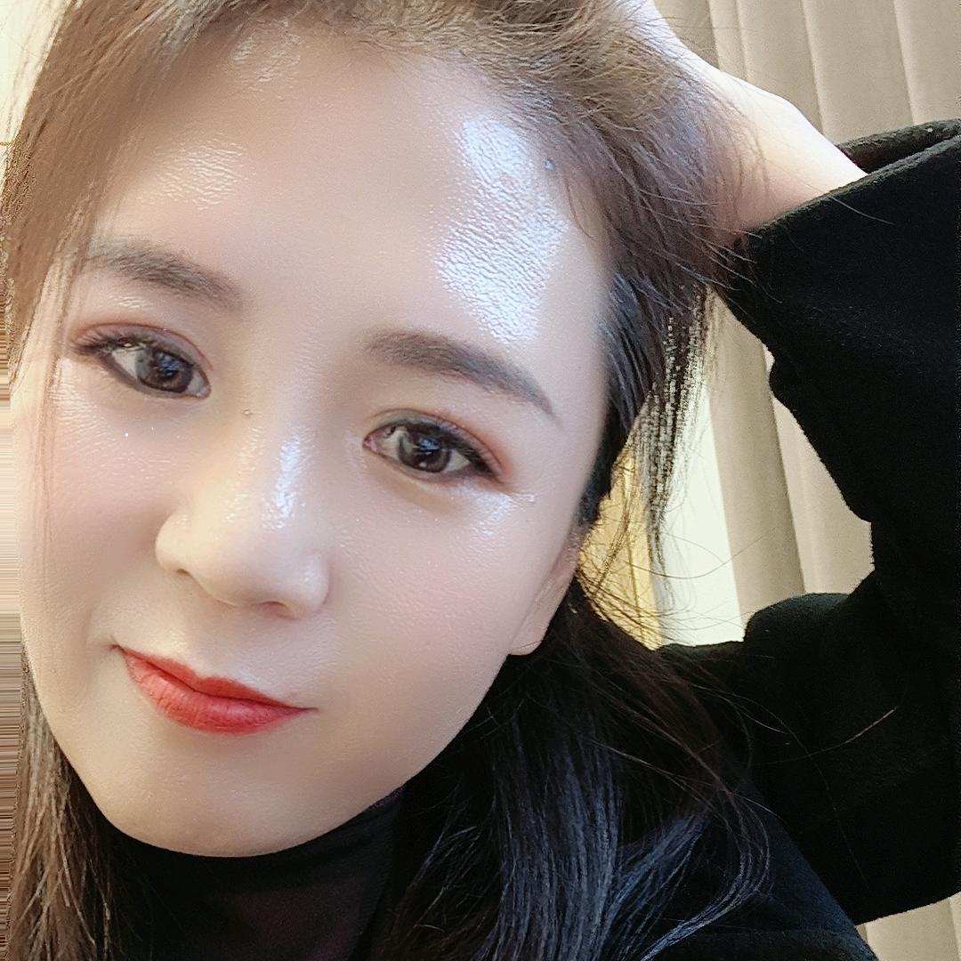 英子