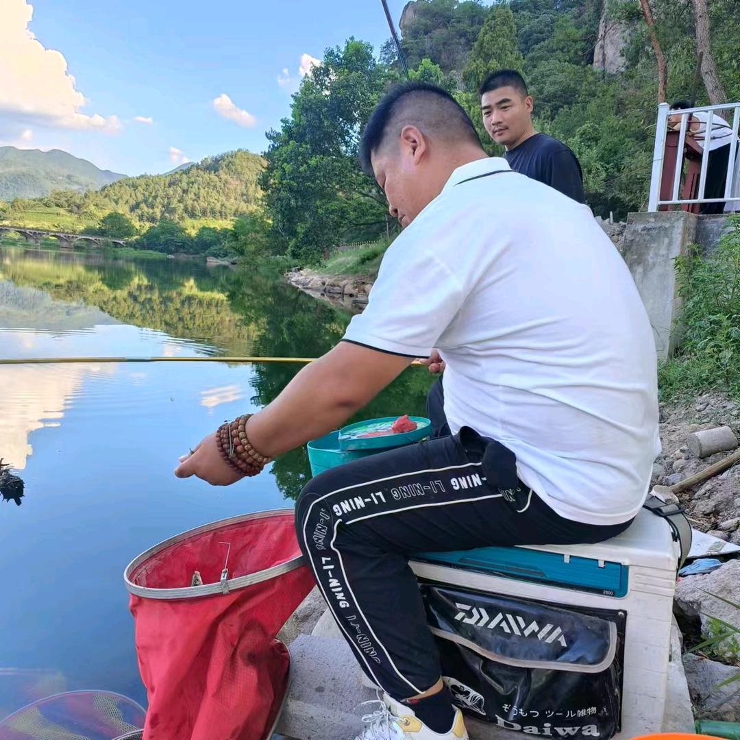 湖库战队