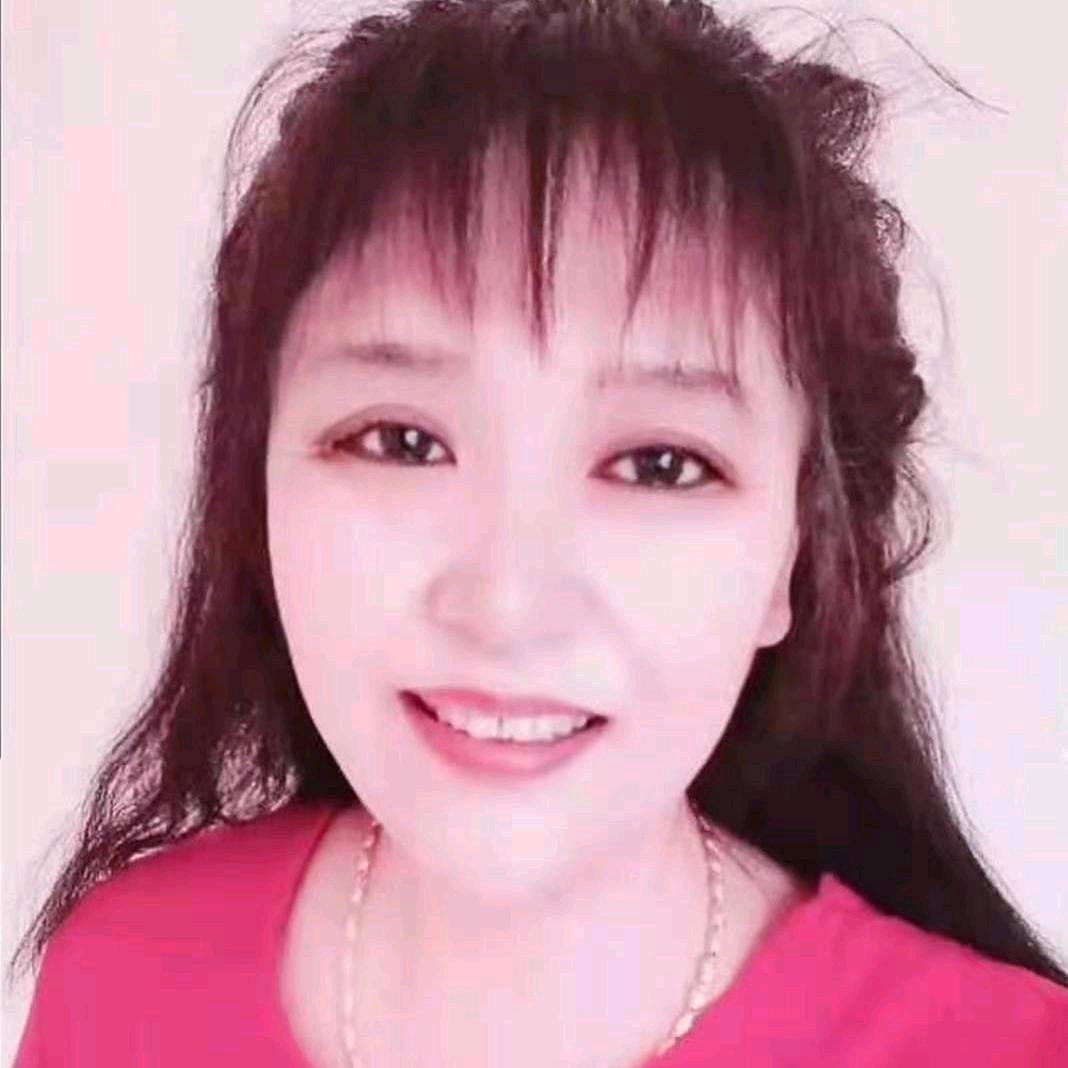 小可爱❤+在火山