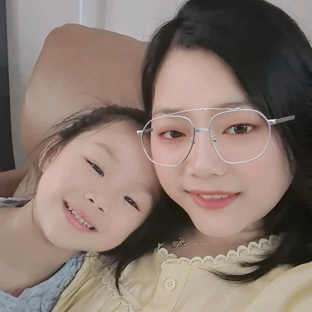 闺女晗晗的日常