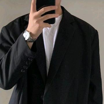 小王.
