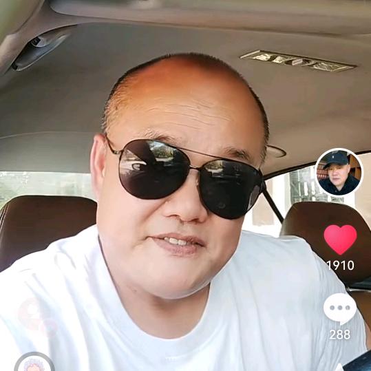 发哥故事会