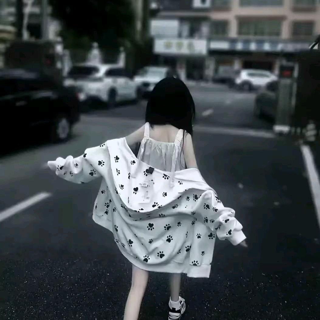 &༣奶栀༒
