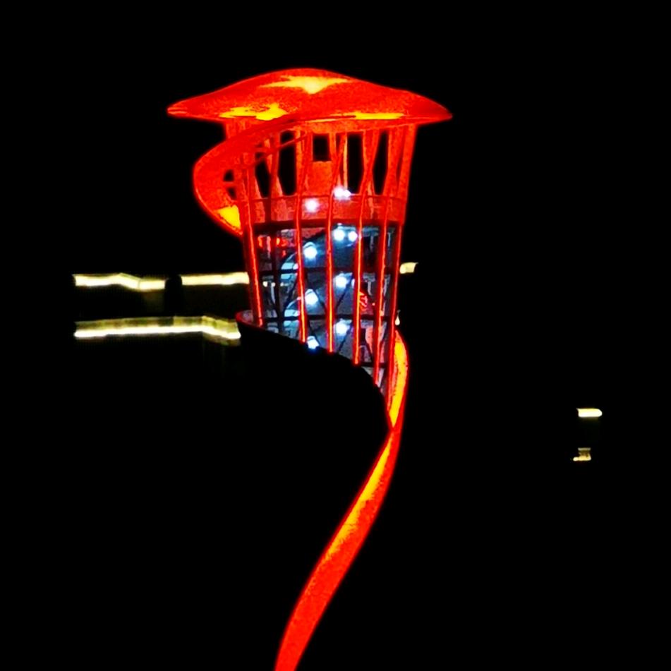 炎火使者✨、古 月