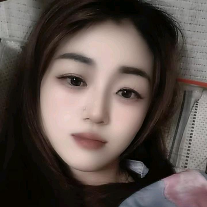 🥀এ᭄浅笑不语꧔ꦿ᭄