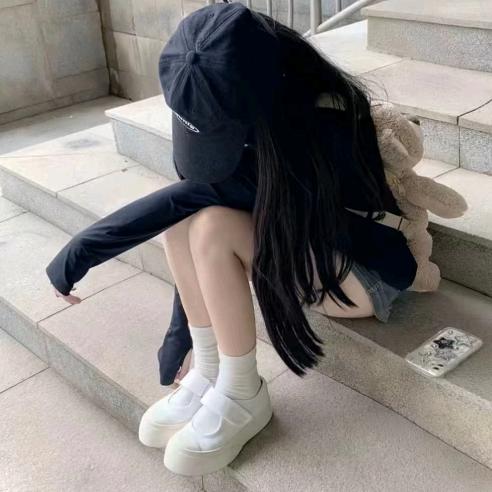 清清.
