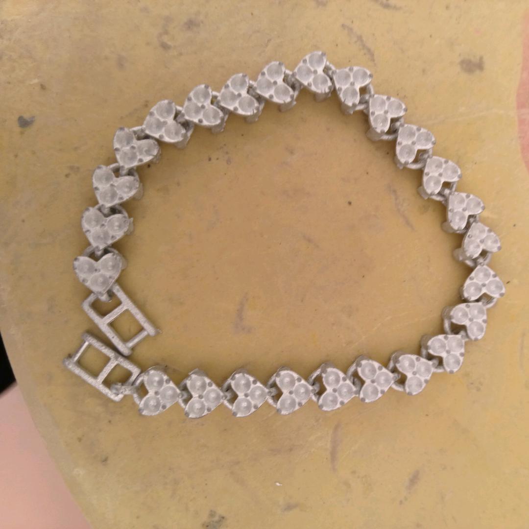 专业锌合金翻砂