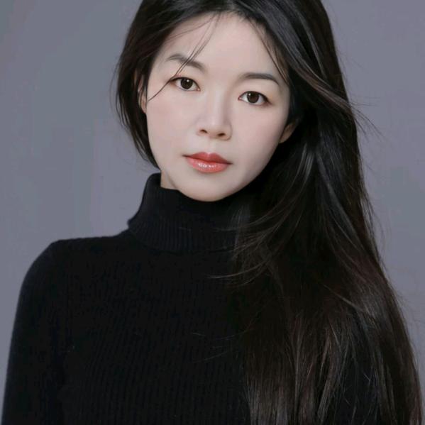 琼琼追剧