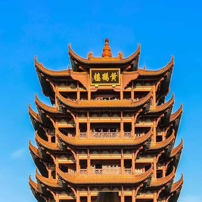 莹莹