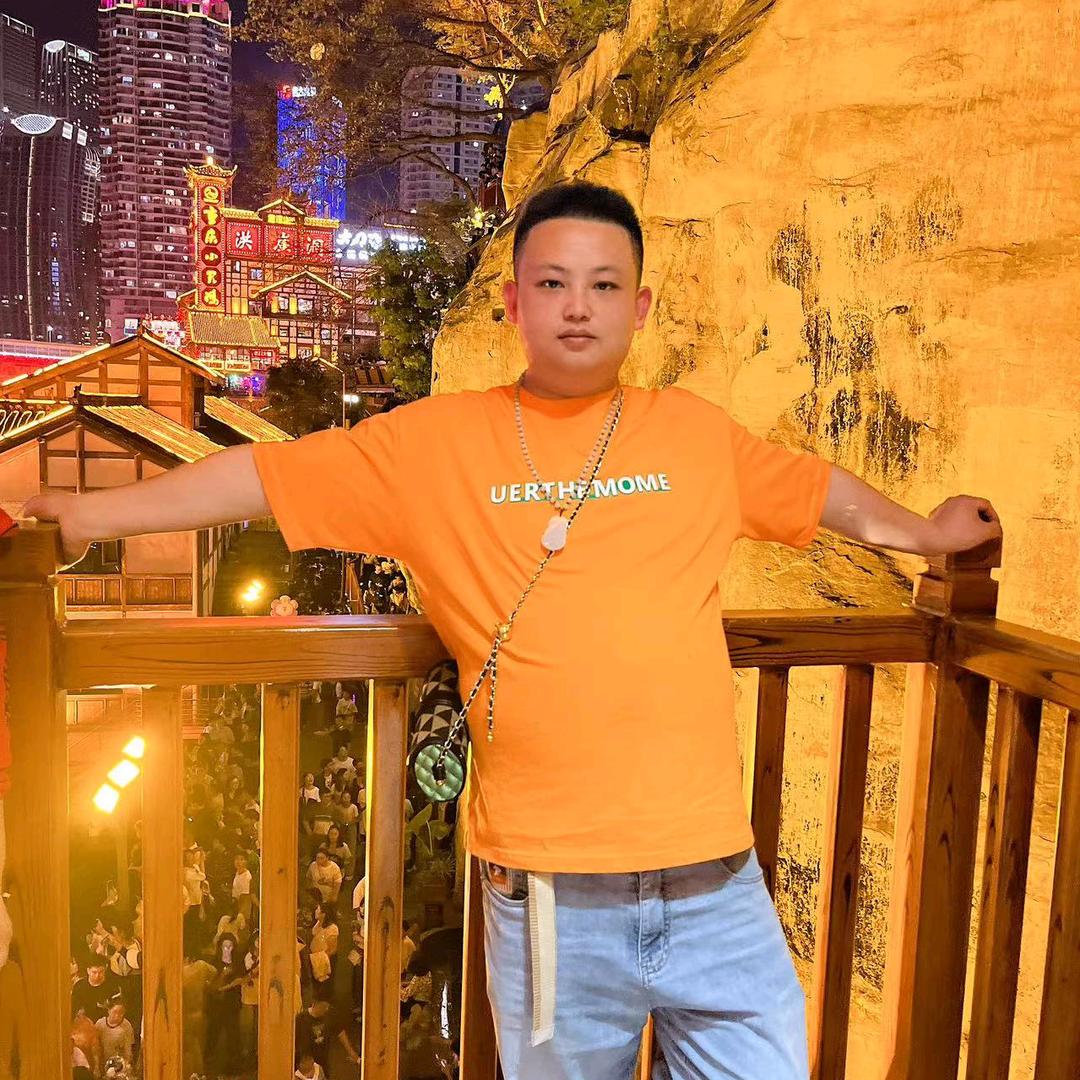 大树好乘梁先生ाूीु  ʘᰩ ᭄ʘ