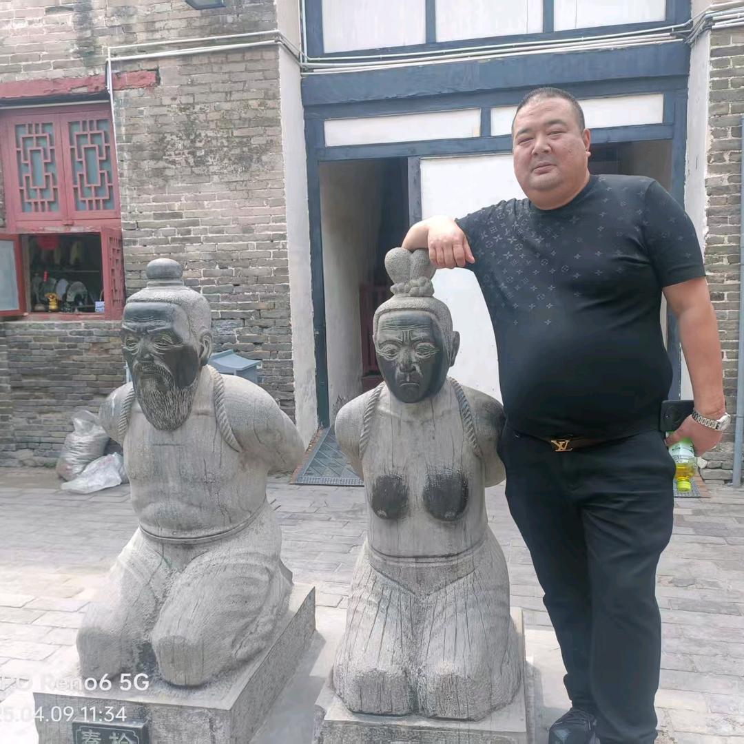 杨勉