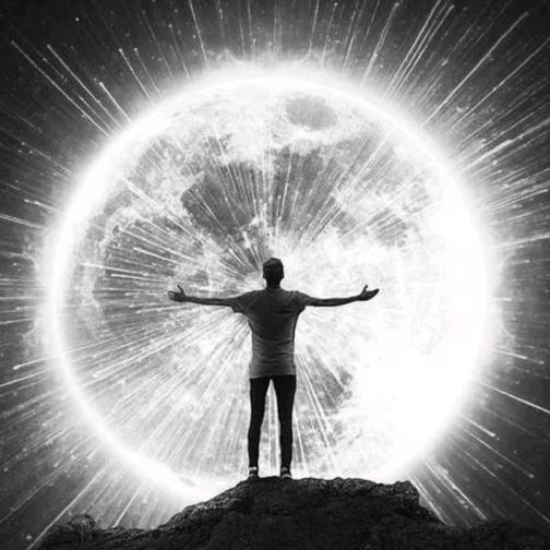 会发光的💥（皮蛋）