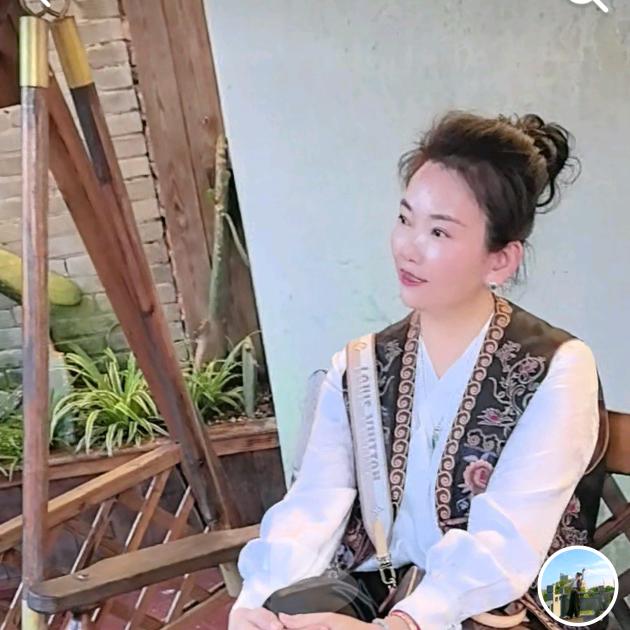 1468221635戴兰君