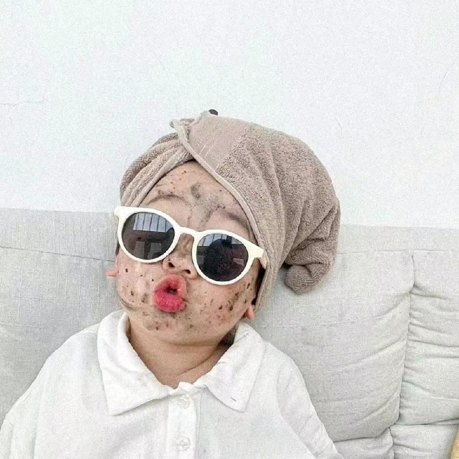 “手牵手”走过那风景