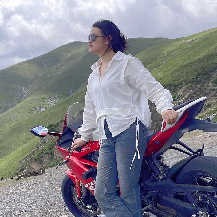 在进贤卖九米羊肉炉的娘子军