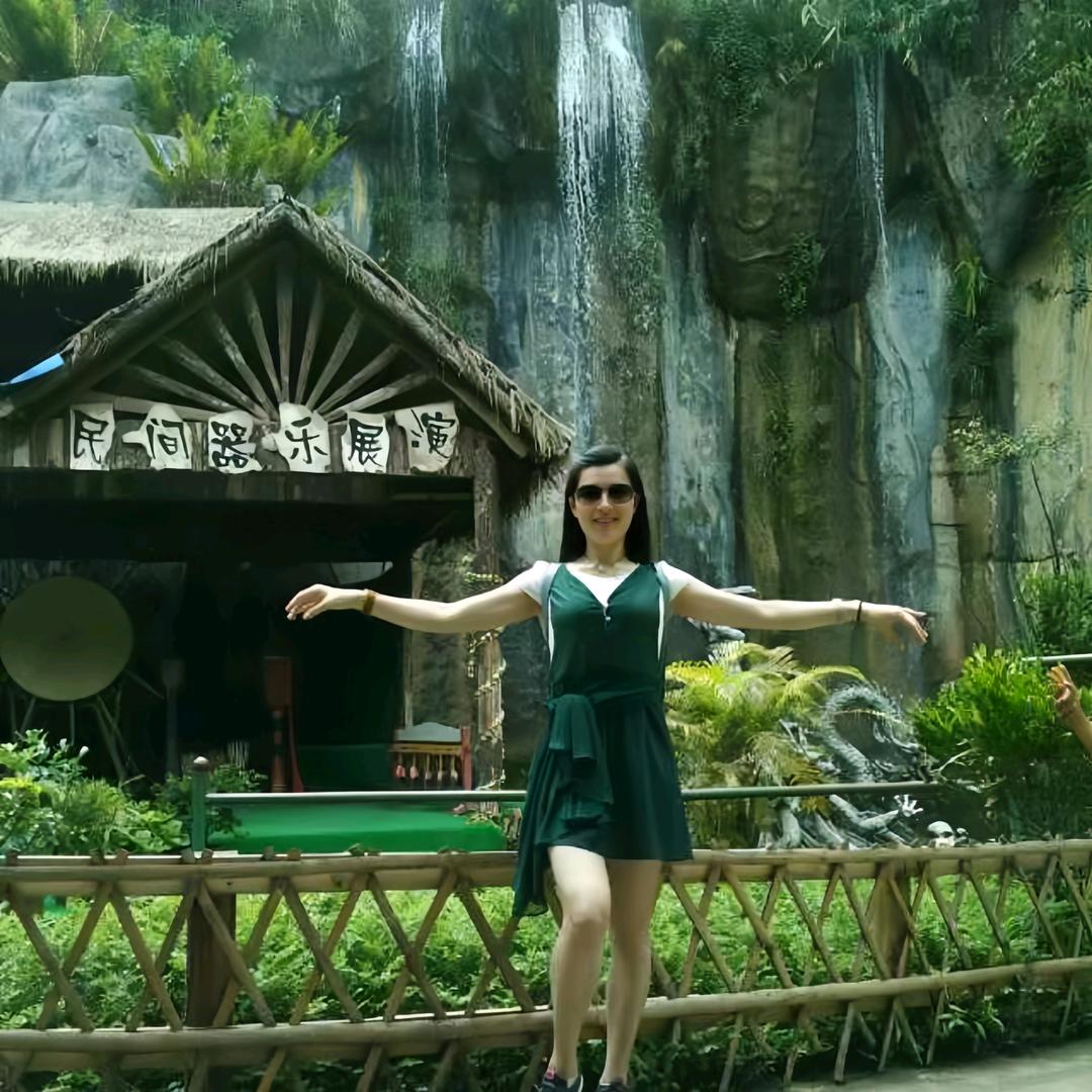 叙知香美蛙鱼头(宏姐)