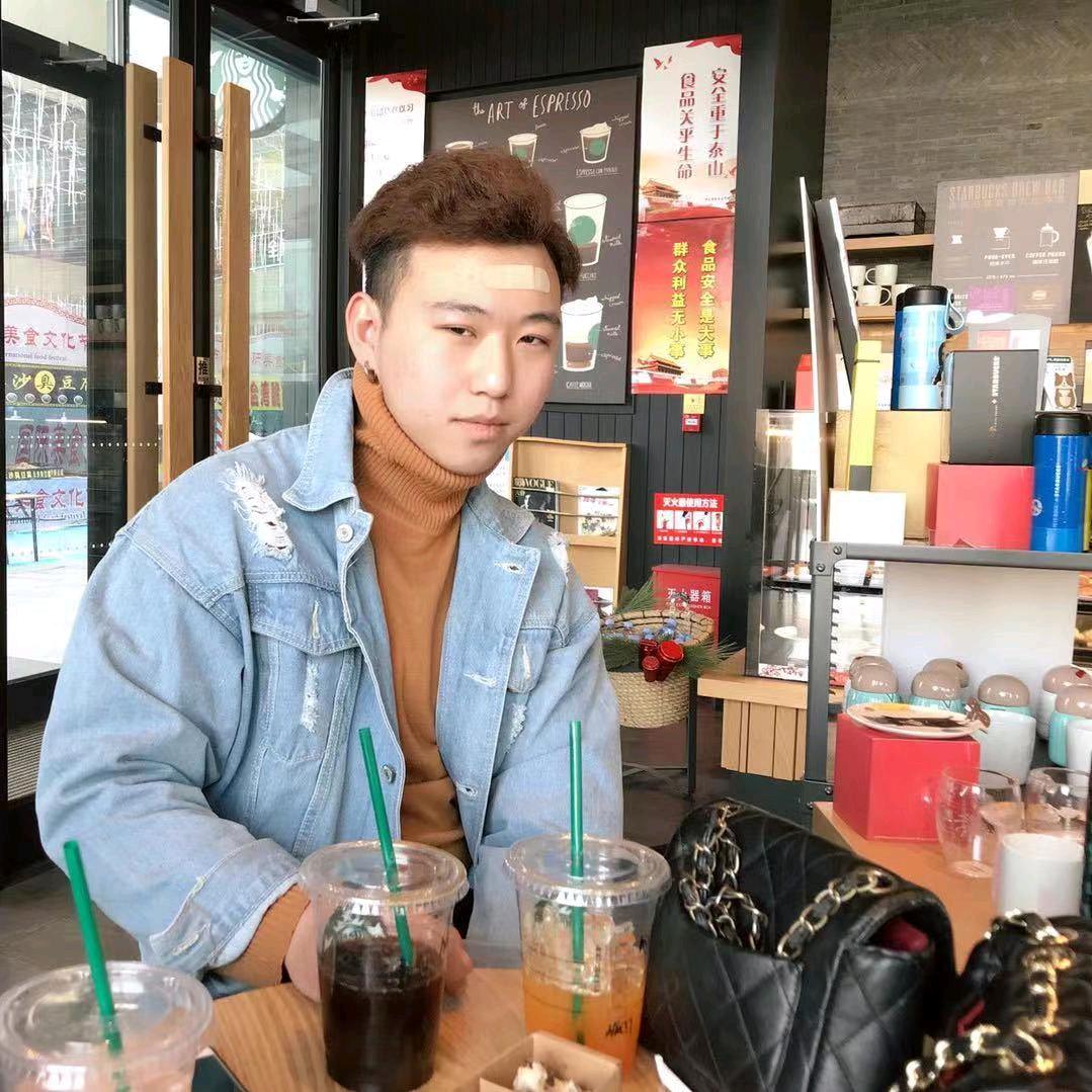 摄影师寇晨虎