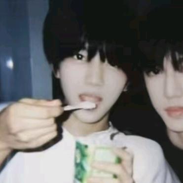 佑佑