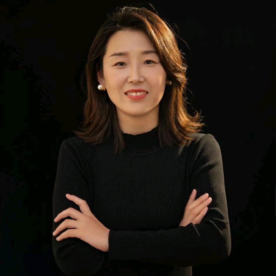 在成安开美容院的丽姐