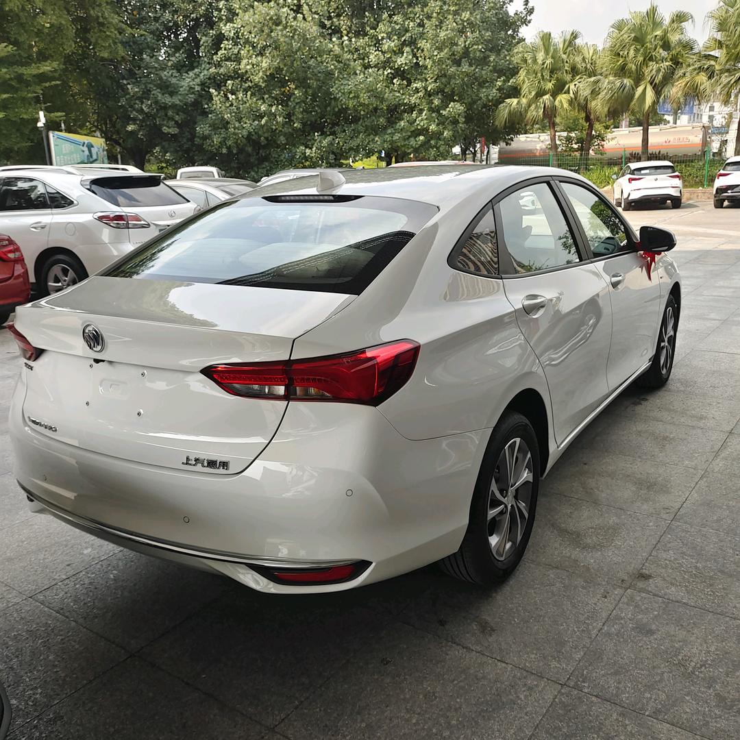 梦里梦外还是你✨