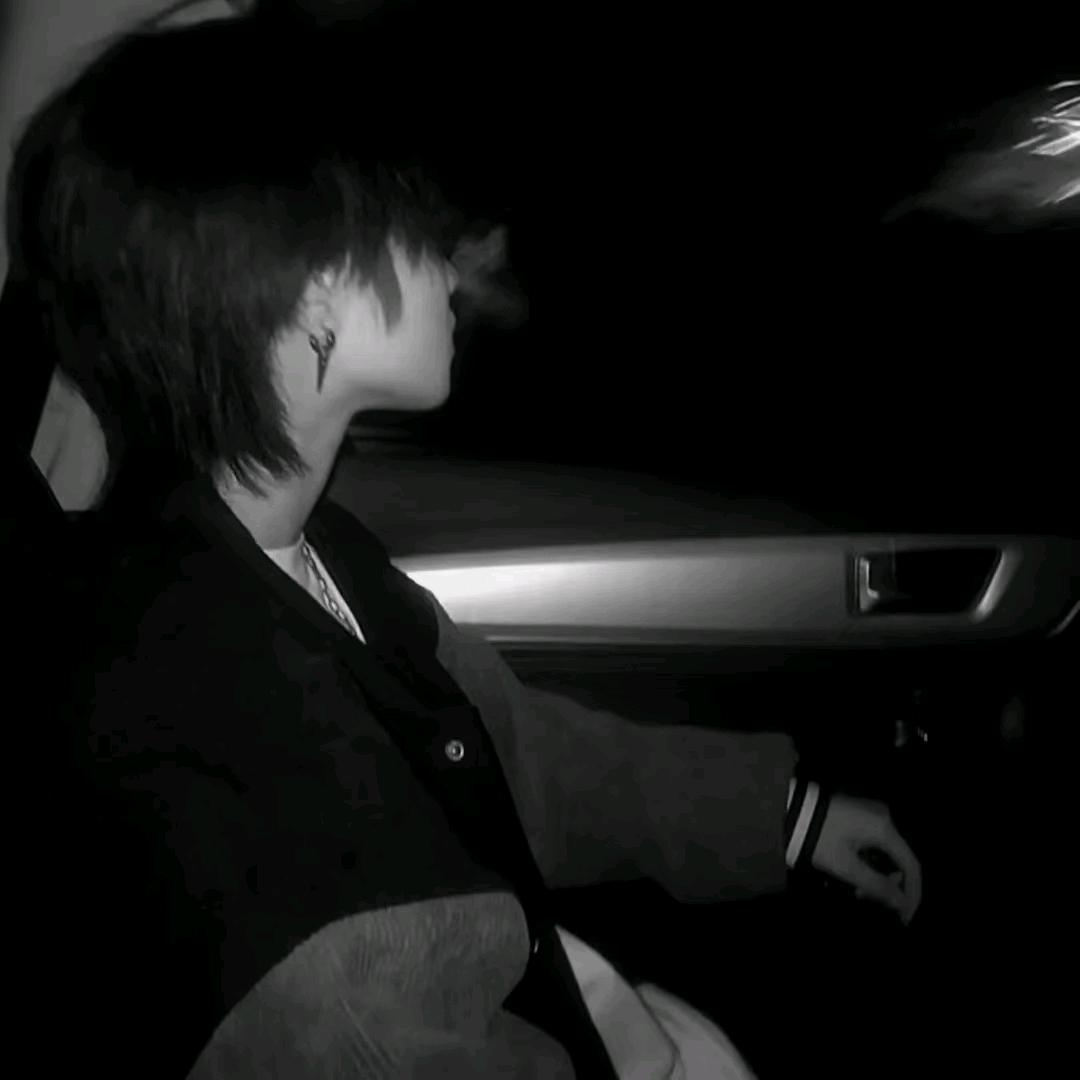 悄漫雾