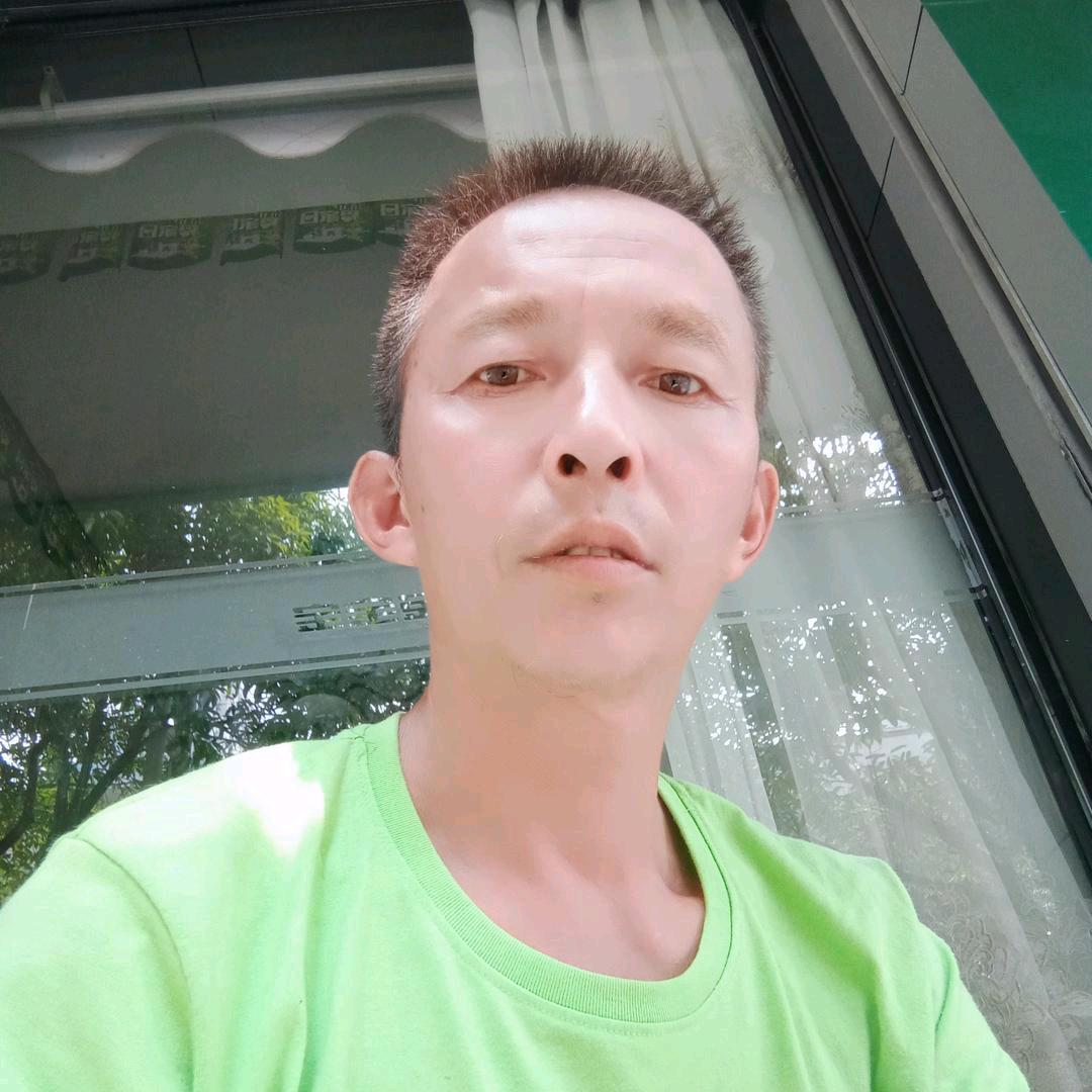 家有三金(单亲爸爸努力中)