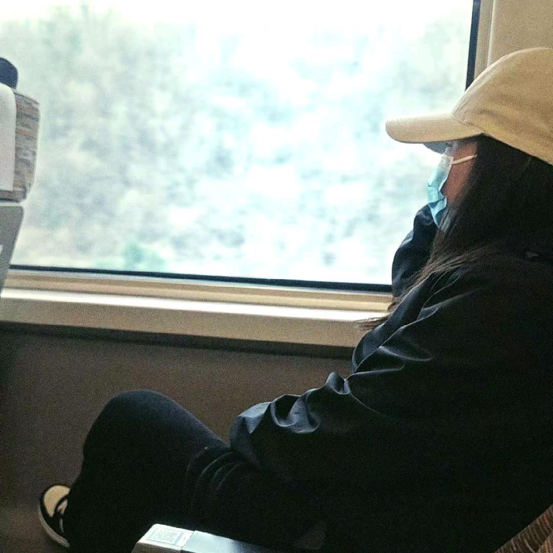 任静静