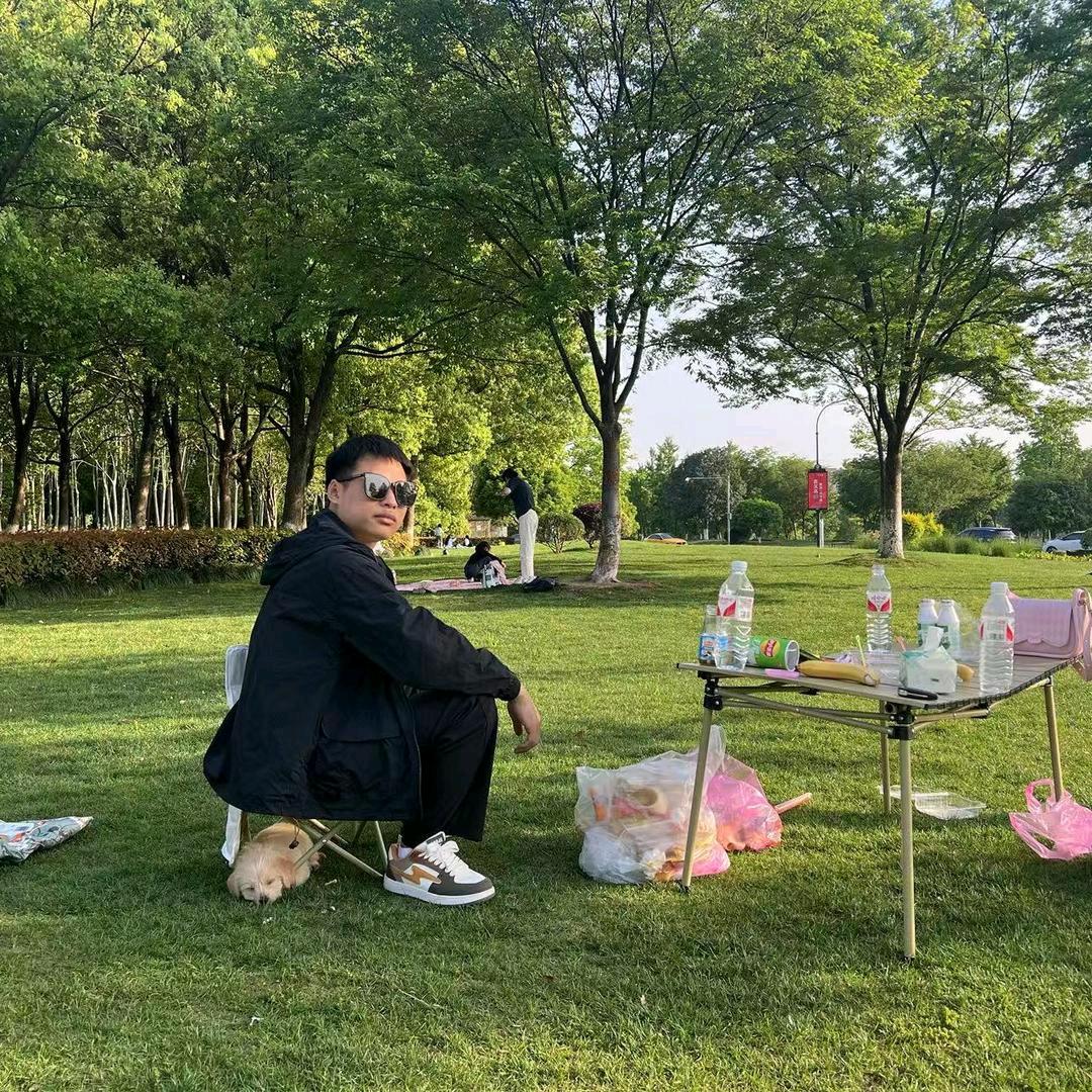 孤独终老。小龙