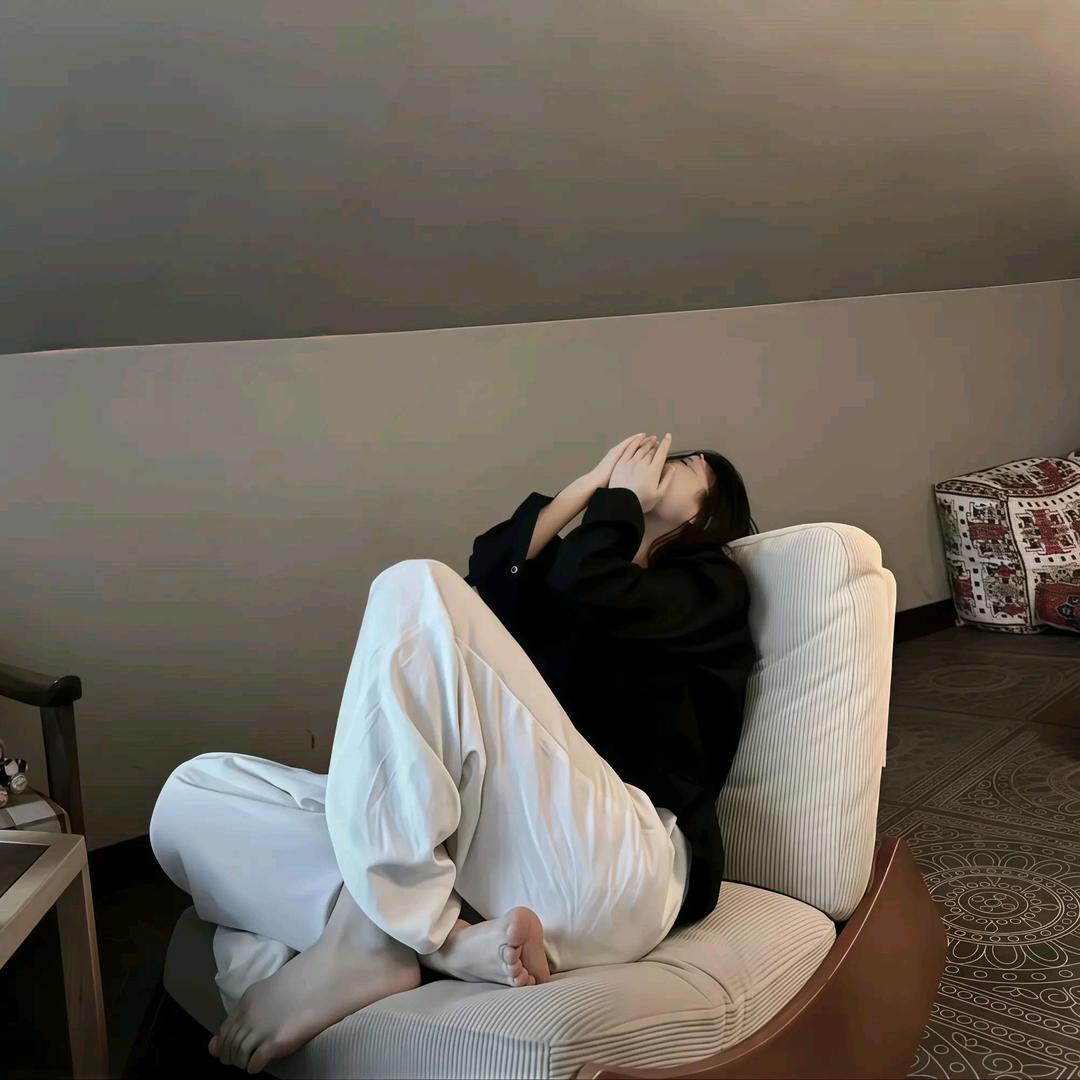 小U