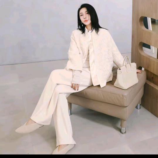 彭小未品质女装