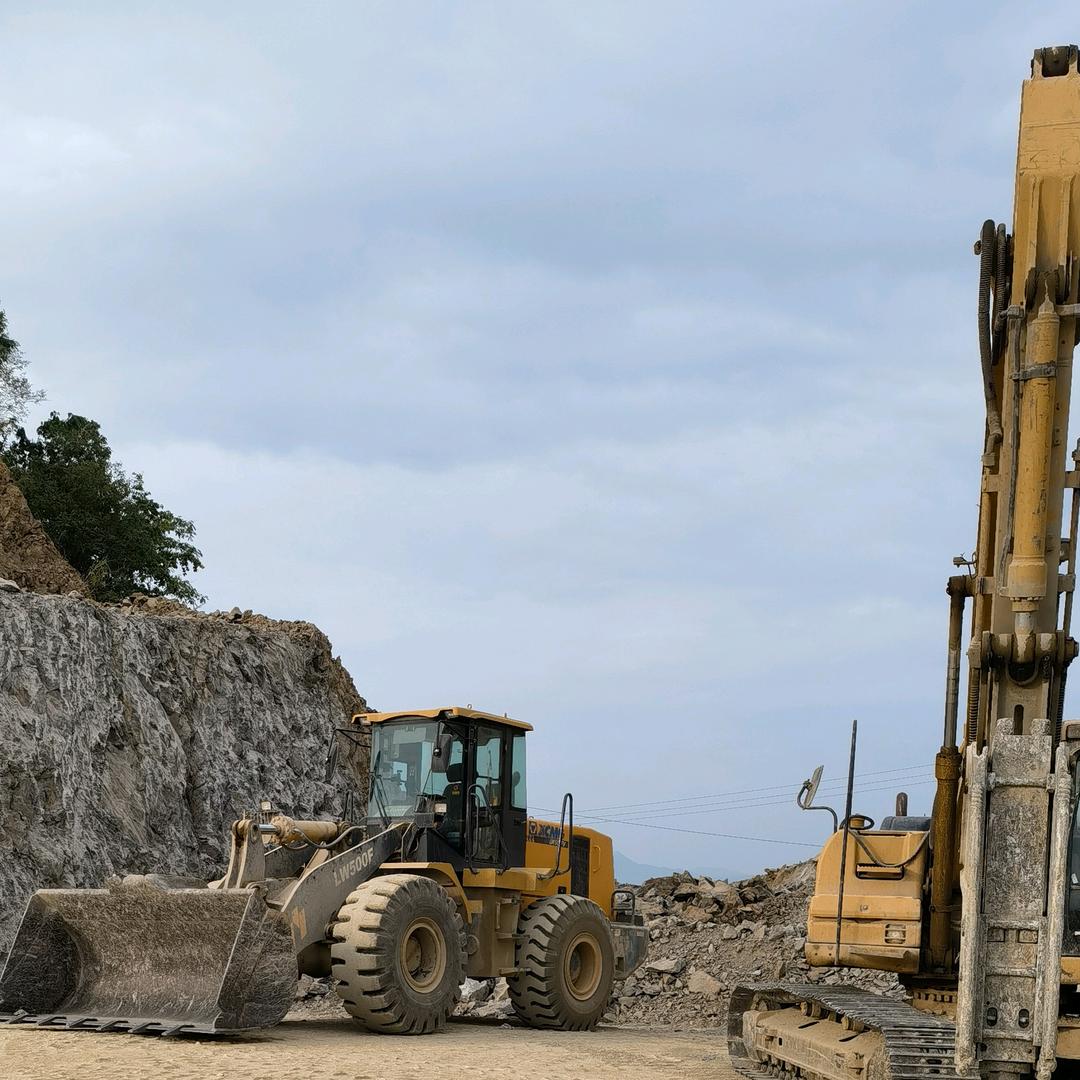 为你等待工程机械租赁