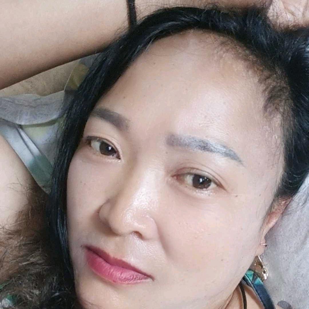 孤单一人。