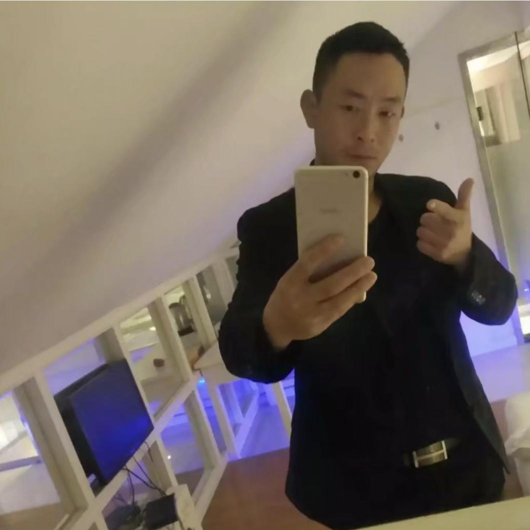 一往秦深
